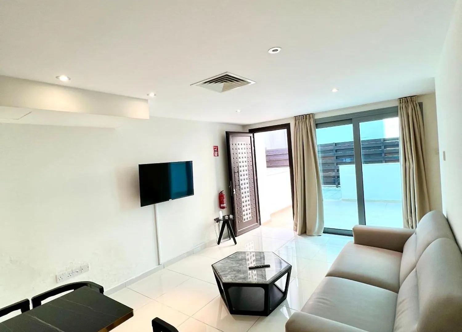 Aparthotel Aphrodite Plaza Larnaca Cyprus